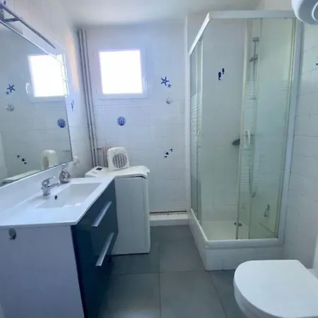 Apartment Le Denim De - P2 +1 Place Parking Privee